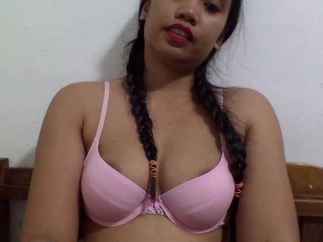 SexyLoren live cam on BongaCams