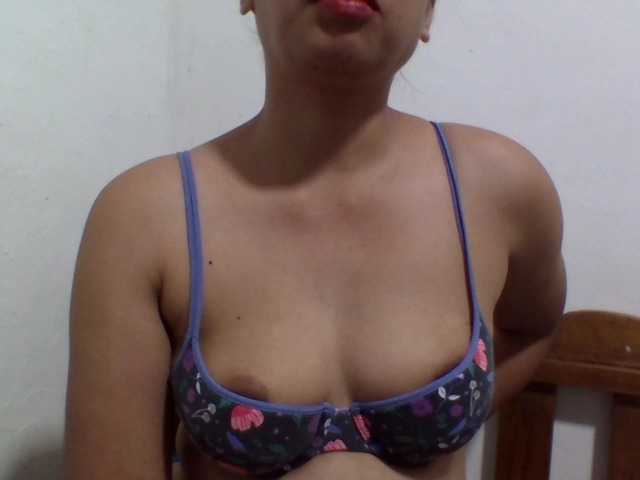 SexyLoren live cam on BongaCams