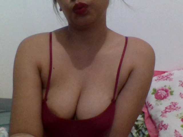 SexyLoren live cam on BongaCams