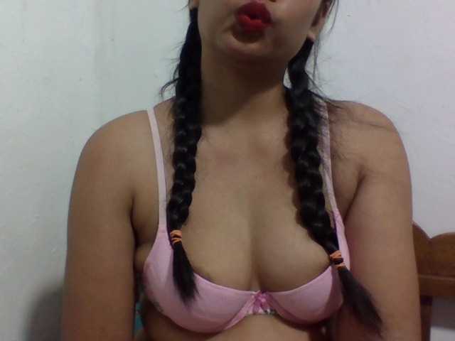 SexyLoren live cam on BongaCams
