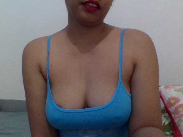 SexyLoren live cam on BongaCams