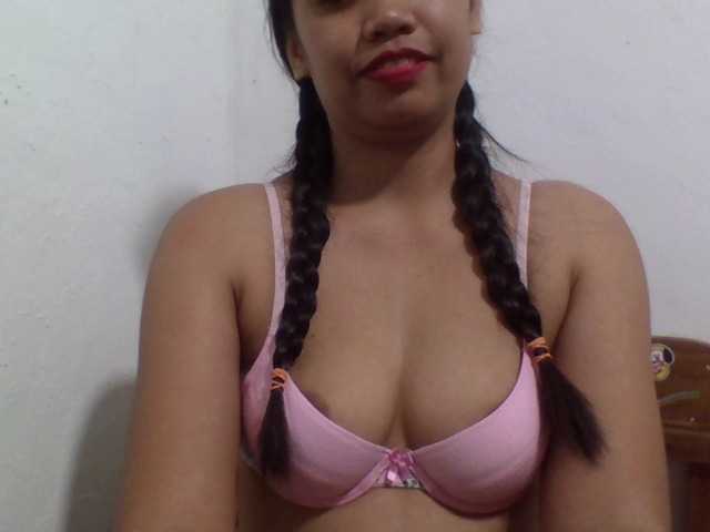 SexyLoren live cam on BongaCams