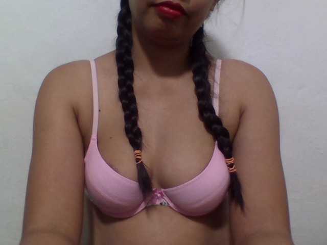 SexyLoren live cam on BongaCams