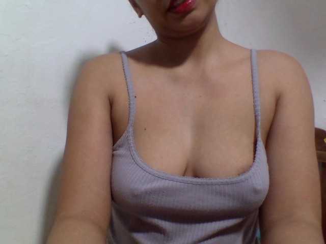 SexyLoren live cam on BongaCams