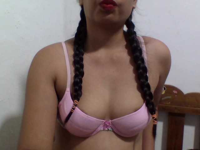 SexyLoren live cam on BongaCams