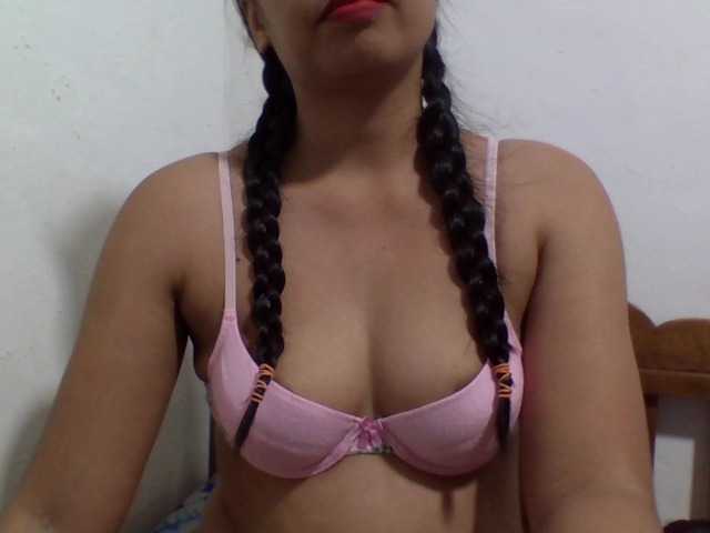 SexyLoren live cam on BongaCams