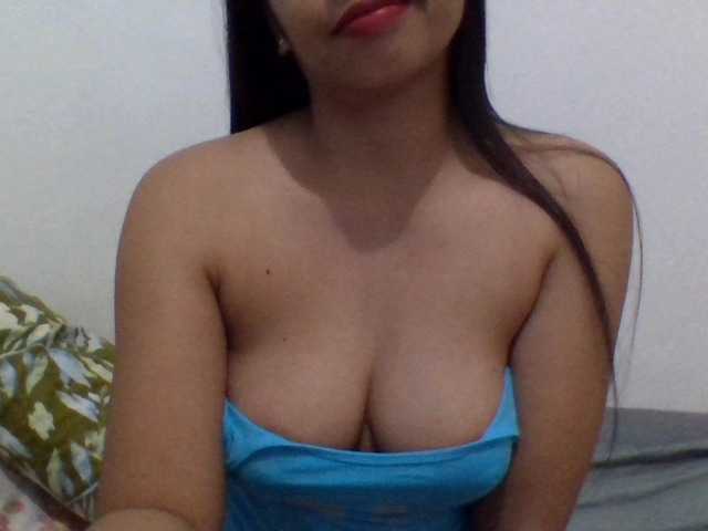 SexyLoren live cam on BongaCams