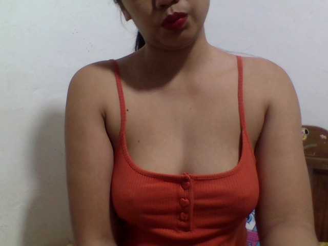 SexyLoren live cam on BongaCams