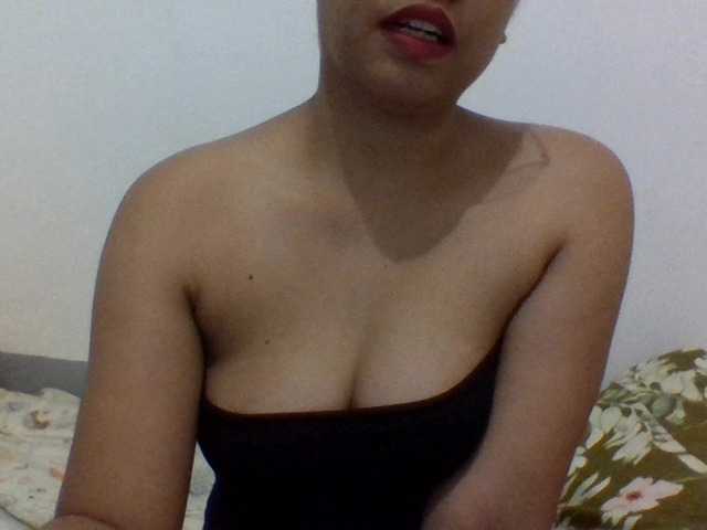 SexyLoren live cam on BongaCams