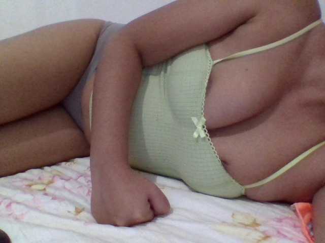 Creamichoco live cam