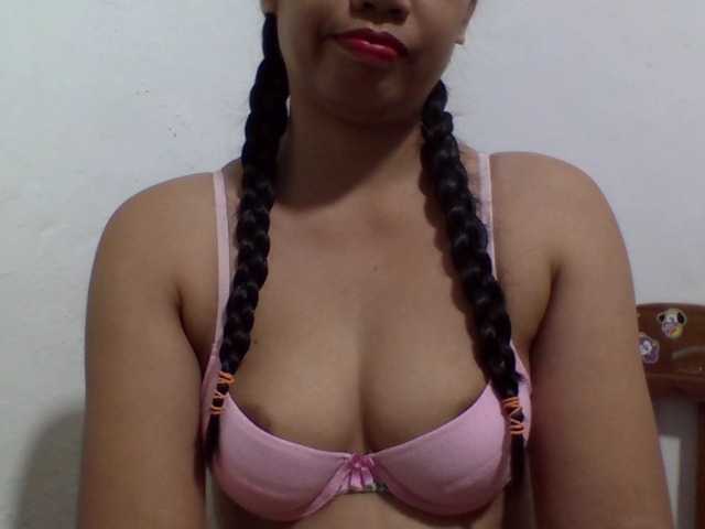 SexyLoren live cam on BongaCams