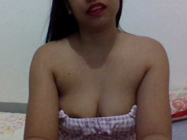 Creamichoco live cam on BongaCams