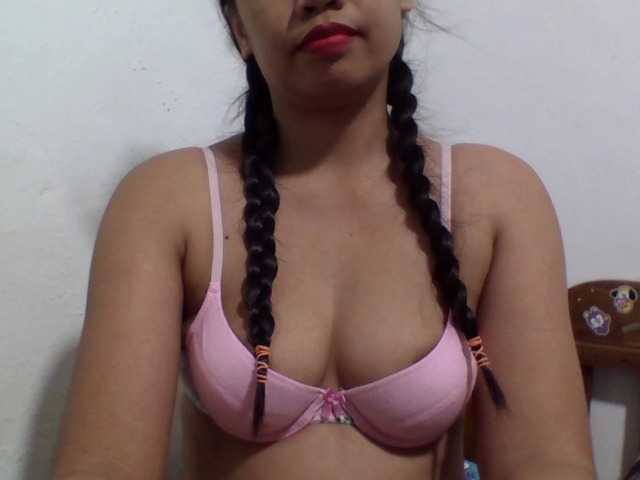 SexyLoren live cam on BongaCams