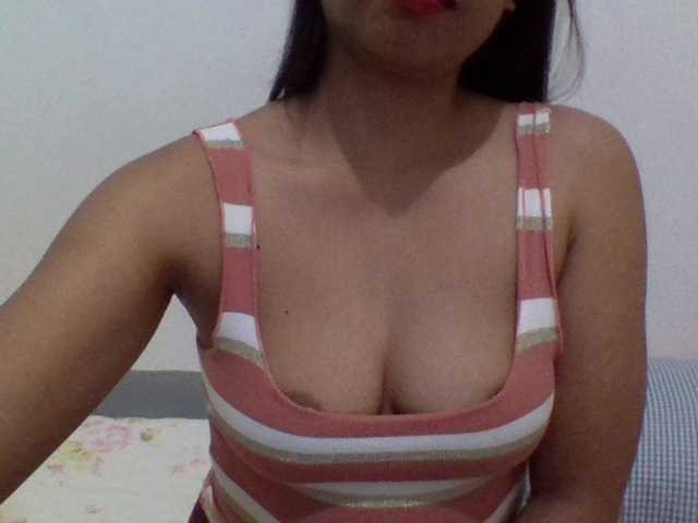 SexyLoren live cam on BongaCams