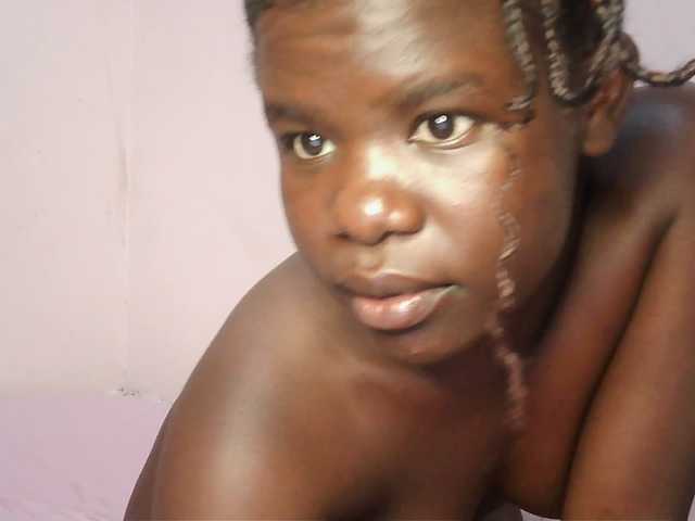 Fancy-melody live cam on BongaCams