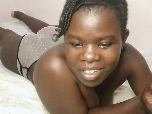 Fancy-melody live cam on BongaCams