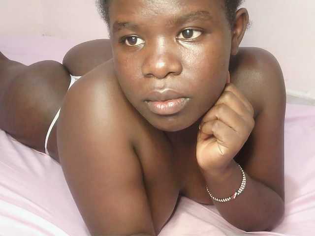 Fancy-melody live cam on BongaCams
