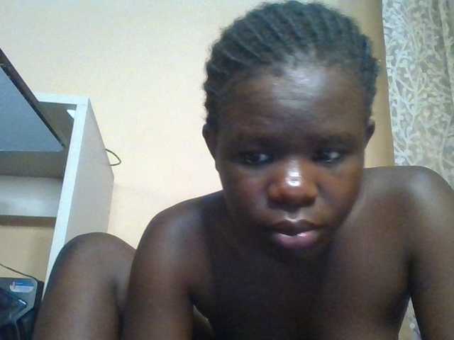 Fancy-melody live cam on BongaCams
