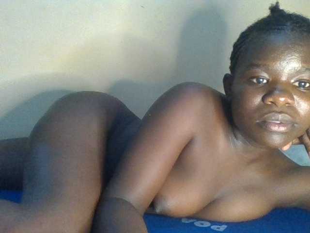 Fancy-melody live cam on BongaCams
