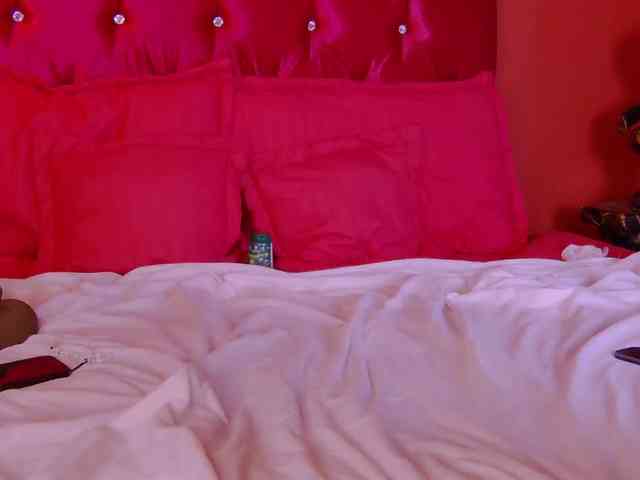 Kamie-Dolce webcam