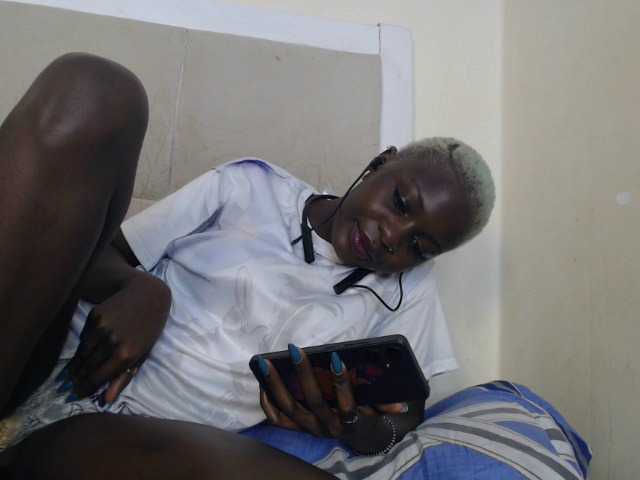 Preview of queenbee25