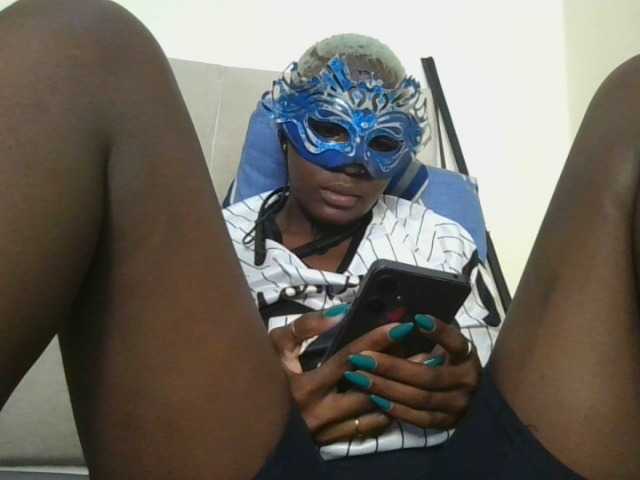 Preview of queenbee25