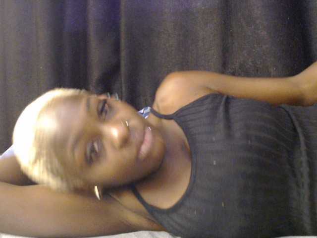 Queenbee25