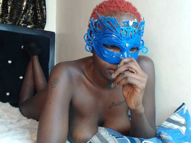 Queenbee25