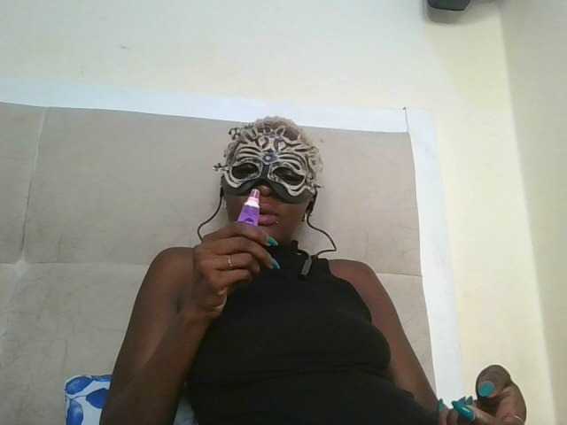 Preview of queenbee25