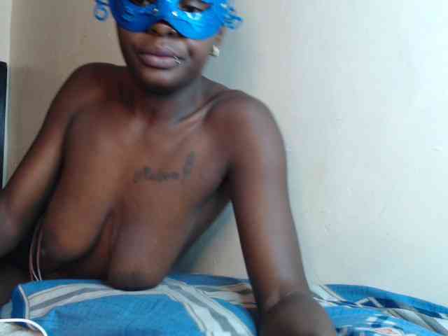 Queenbee25