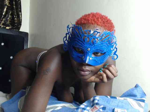 Queenbee25