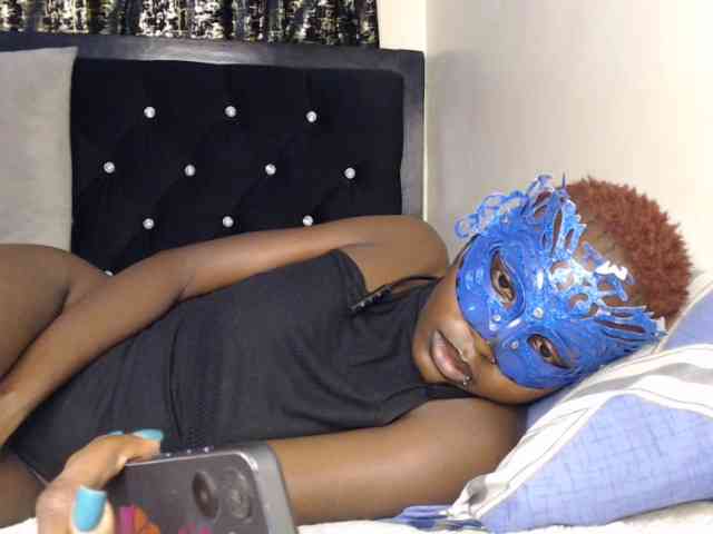 Queenbee25