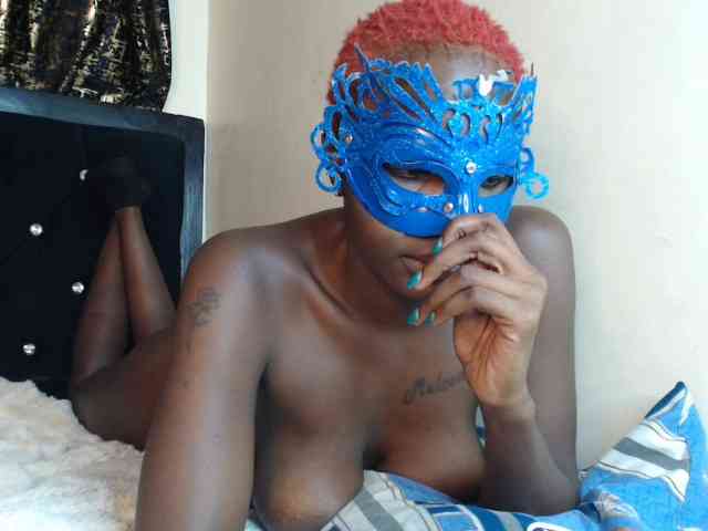 Queenbee25