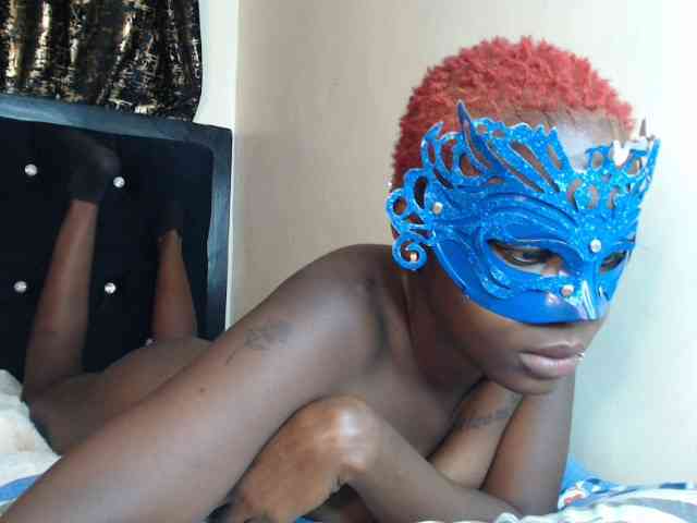 Queenbee25