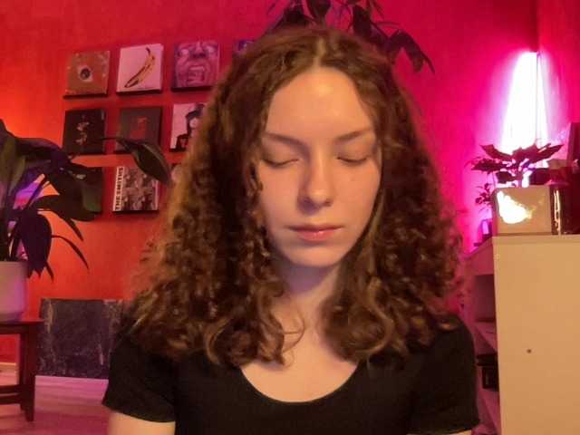 karinkamia live cam on BongaCams