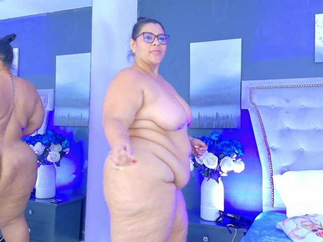 SelennaCooper's BongaCams show and profile