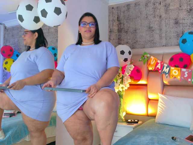 SelennaCooper live cam on BongaCams
