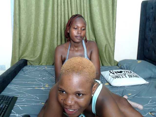 Cheryblush live cam on BongaCams