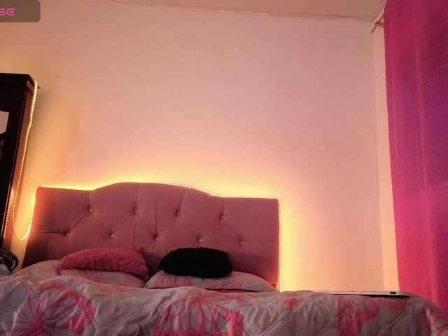 SEXY-NATASHA's BongaCams show and profile