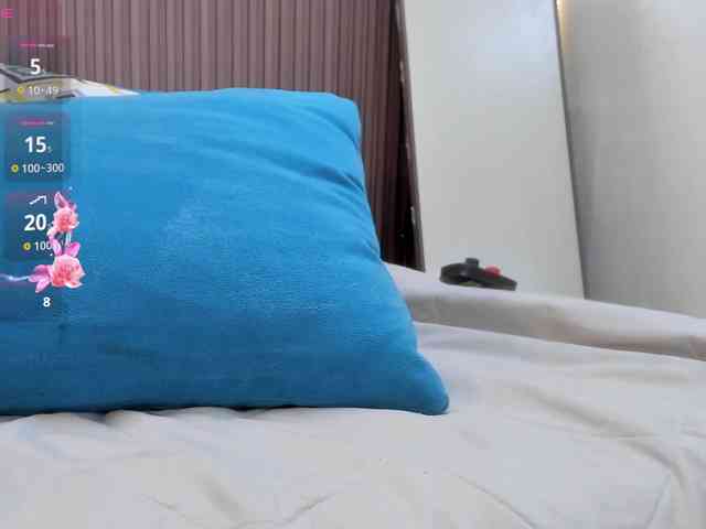 MiissAurora webcam