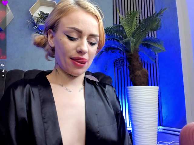 AmyRider's BongaCams show and profile