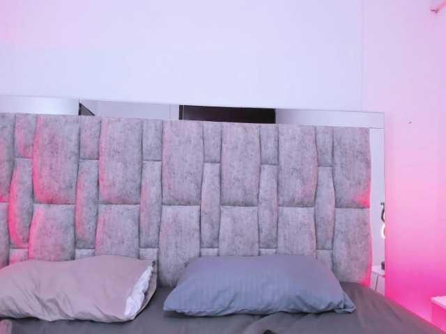 ZafiraNavarro live cam on BongaCams