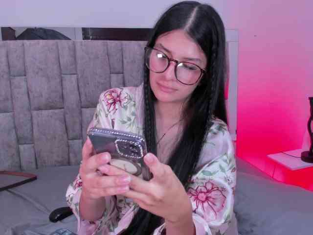 ZafiraNavarro Live Webcam on BongaCams