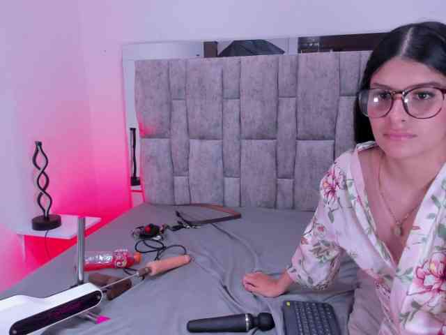 ZafiraNavarro Live Webcam on BongaCams