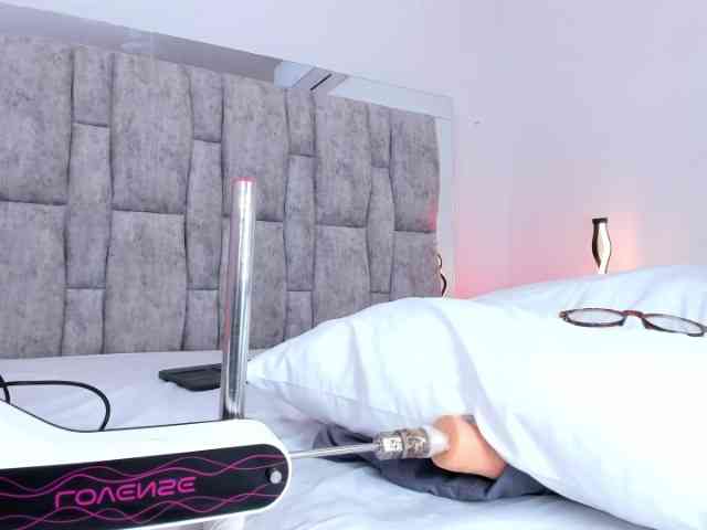 ZafiraNavarro webcam