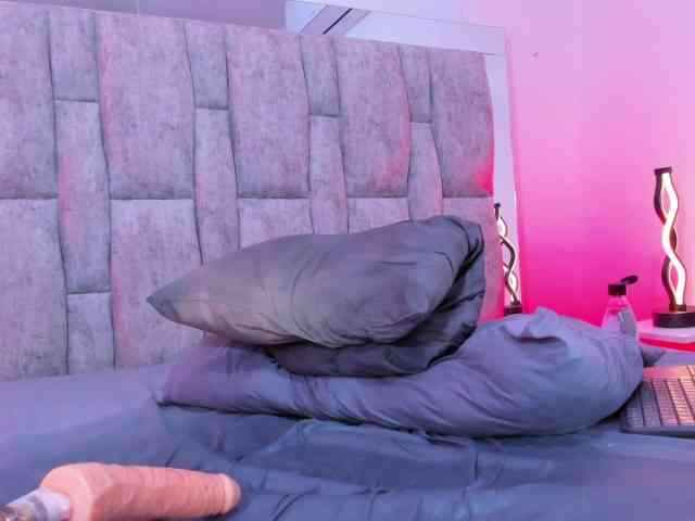 ZafiraNavarro webcam