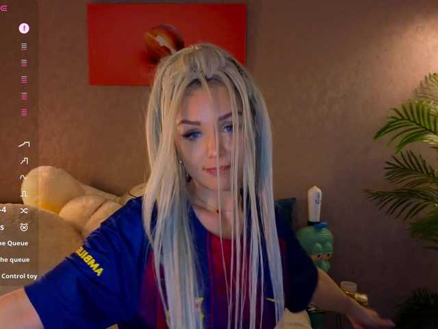 Sonya-Love live cam on BongaCams