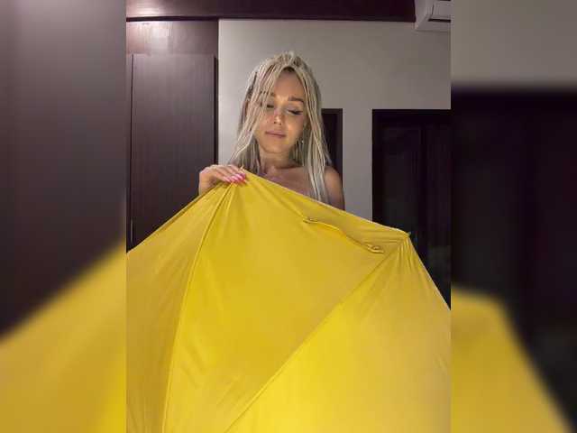 Sonya-Love live cam on BongaCams