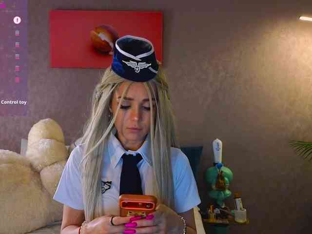 Sonya-Love Sex Cam Show