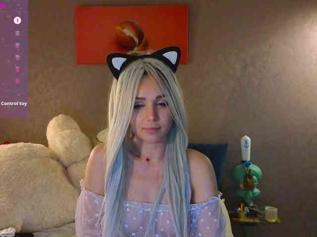 Sonya-Love Sex Cam Show